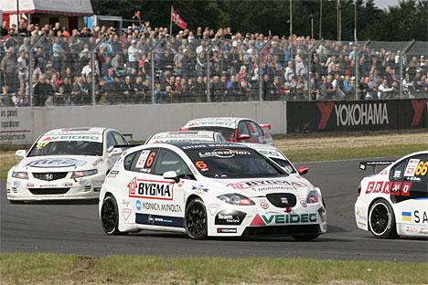 Jason Watt (6) og Casper Elgaard (87) havde en uheldig søndag på FDM Jyllandsringen